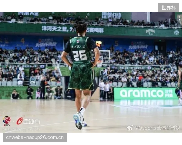 南京同曦签约格莱美说唱歌手科尔，虽仅出战一场但为球队带来巨大商业关注。